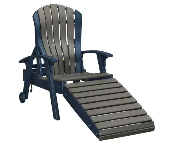 Lounge With Folding Footrest
